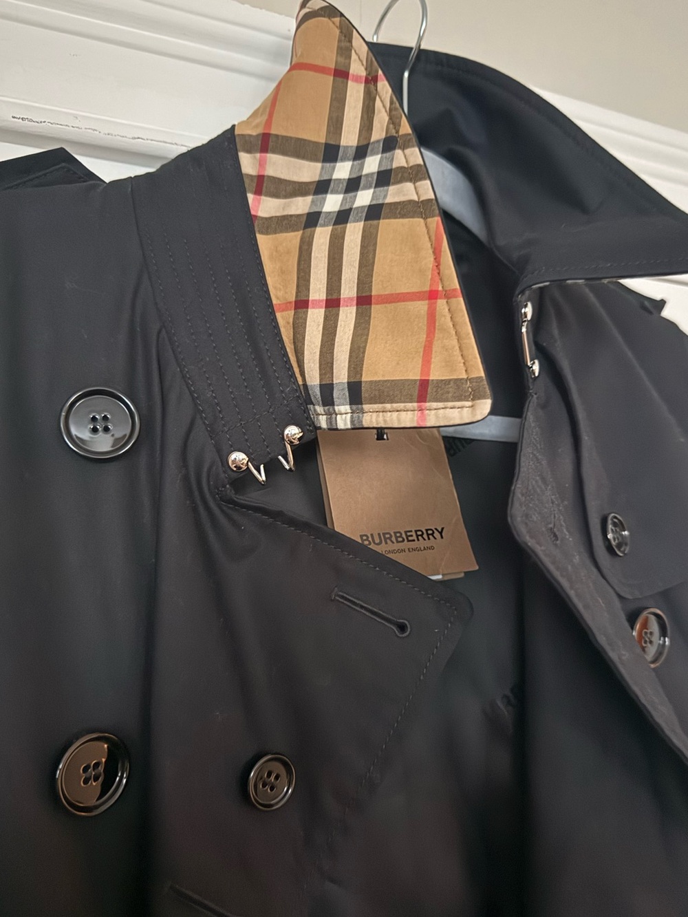 NEW WITH TAGS Burberry Egremont Long Trench Coat – Black – US Size 2